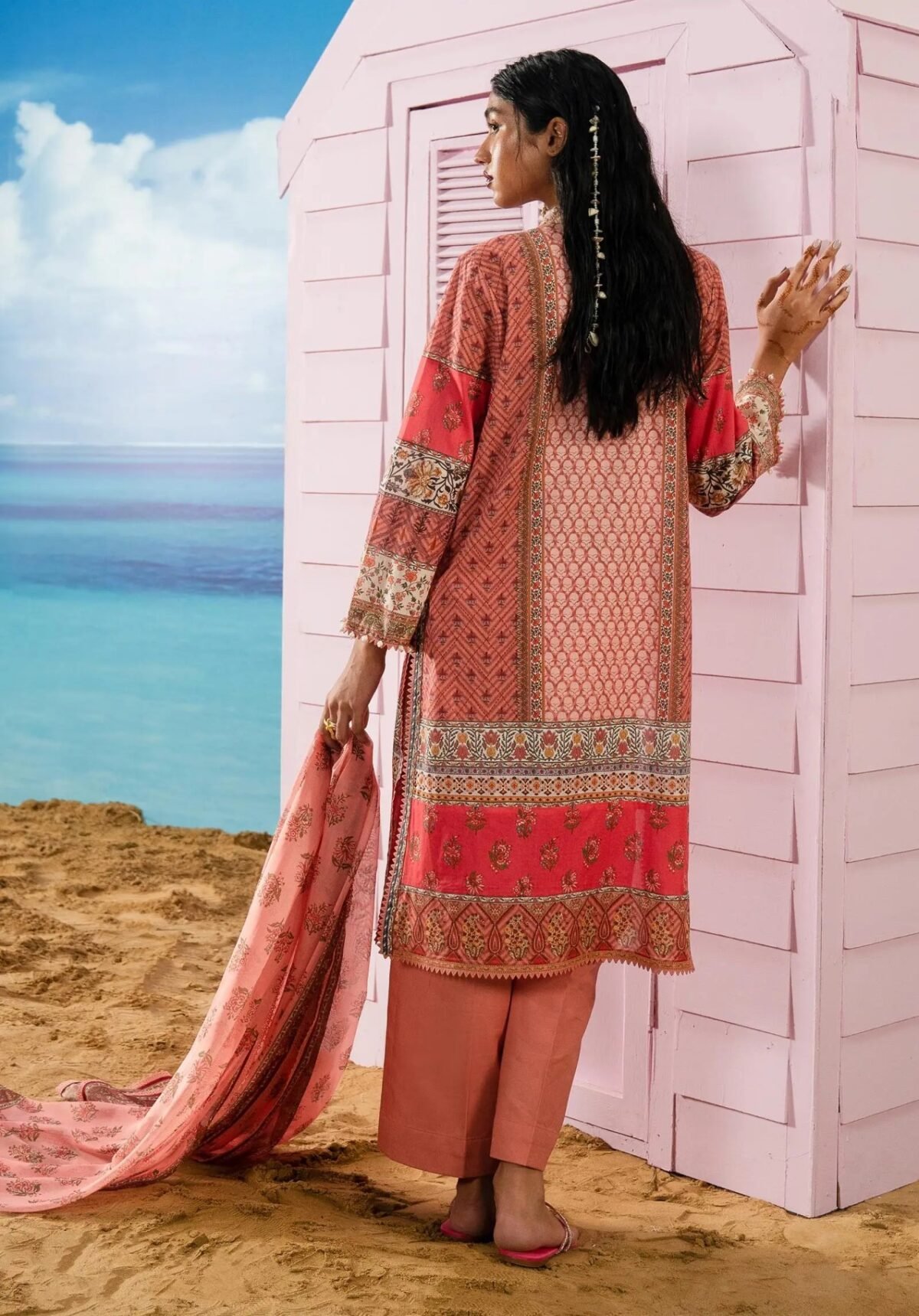 Embroidered Lawn Suit with Printed Silk Dupatta Sana Safinaz Mahay Summer 3Pc SHAHZADI LAWN