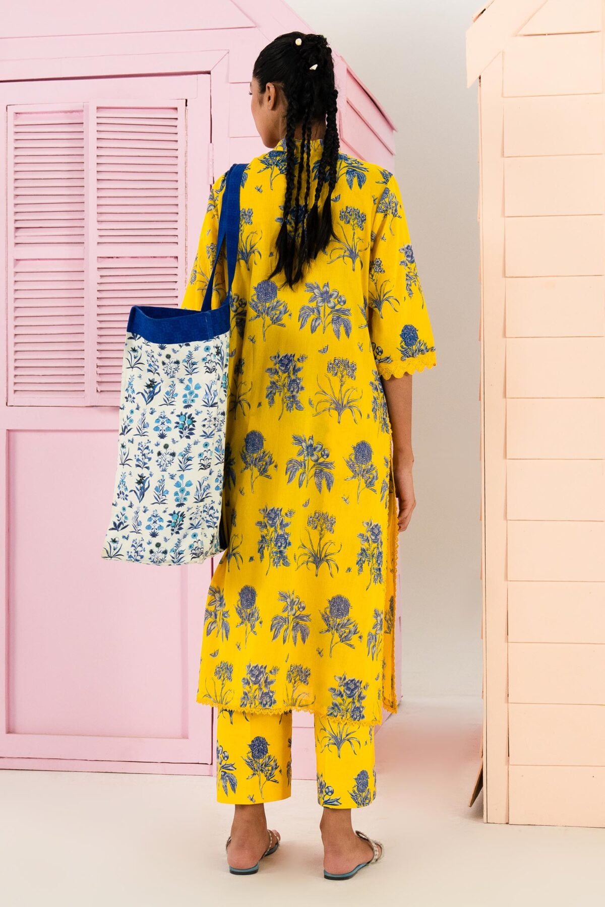 Sana Safinaz Summer Mahay Lawn SHAHZADI LAWN