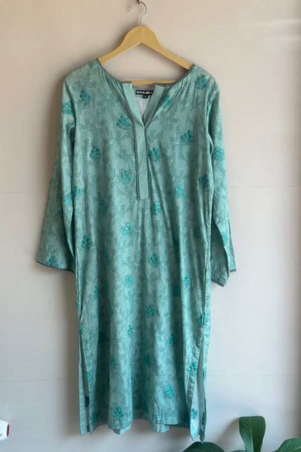 PAKISTANI CASUAL WEAR