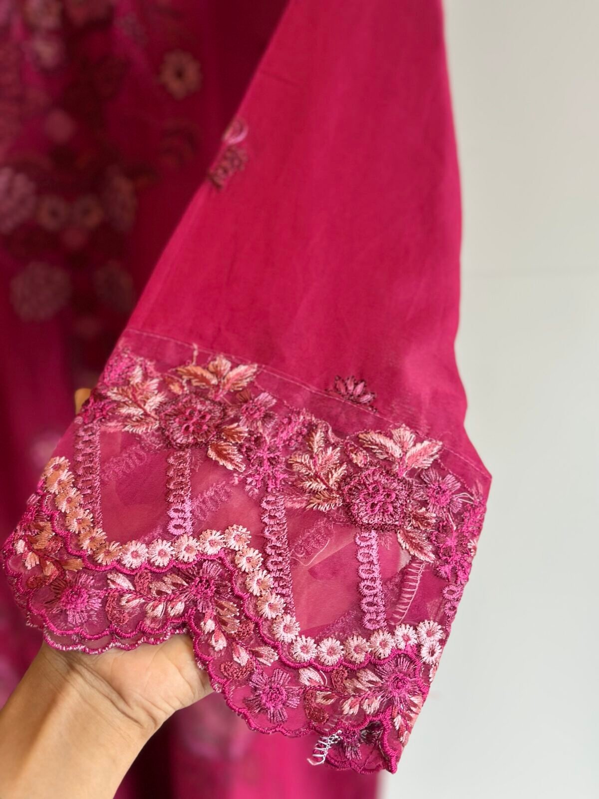 Pakistani Lawn 3Pc SHAHZADI LAWN