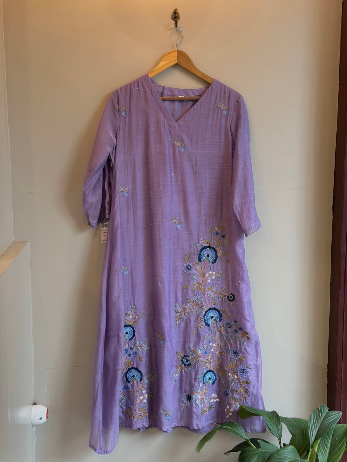 MUL CHANDERI INDIAN SEMI PARTY WEAR SHAHZADI LAWN