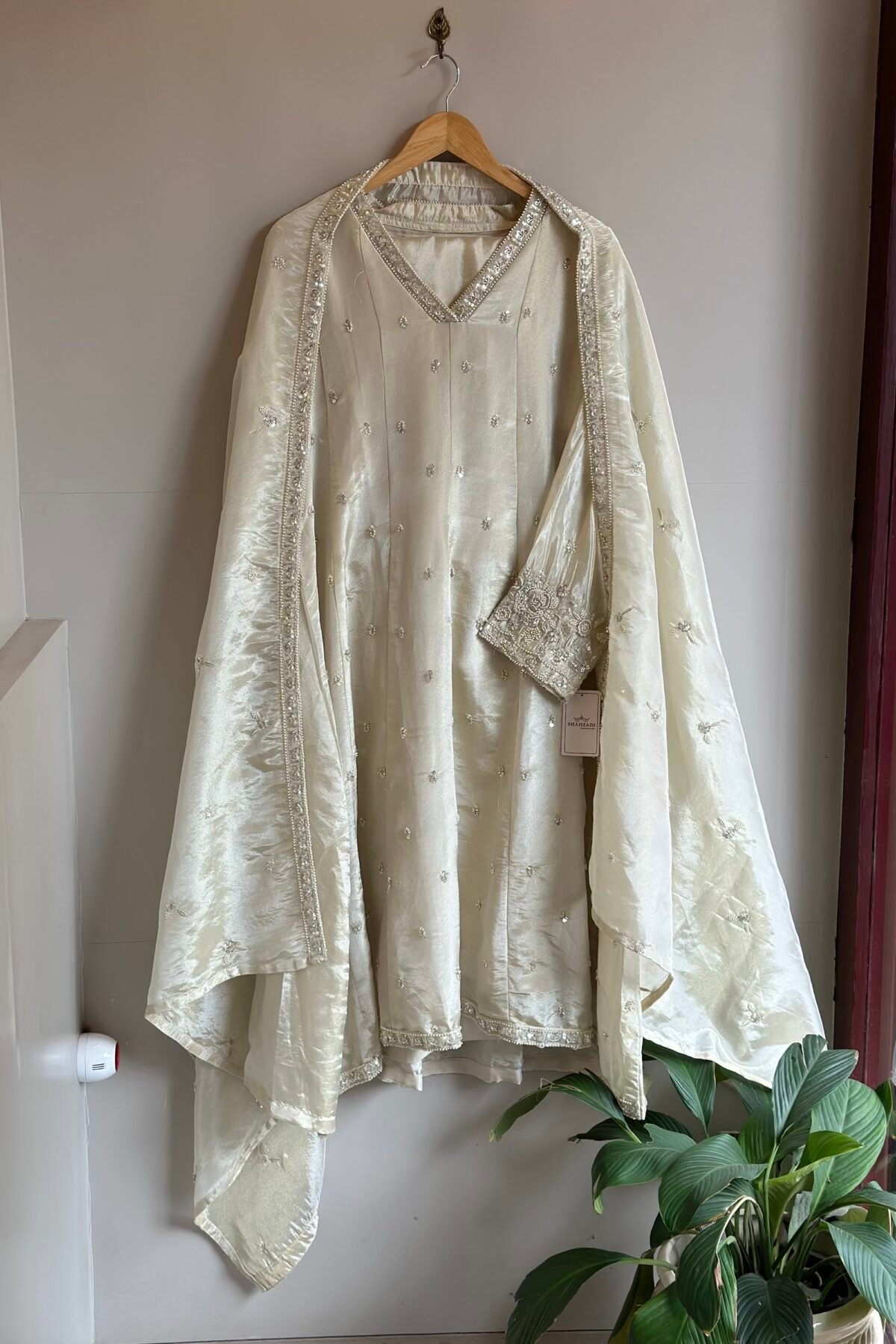 Shahzadi Lawn SHAHZADI LAWN