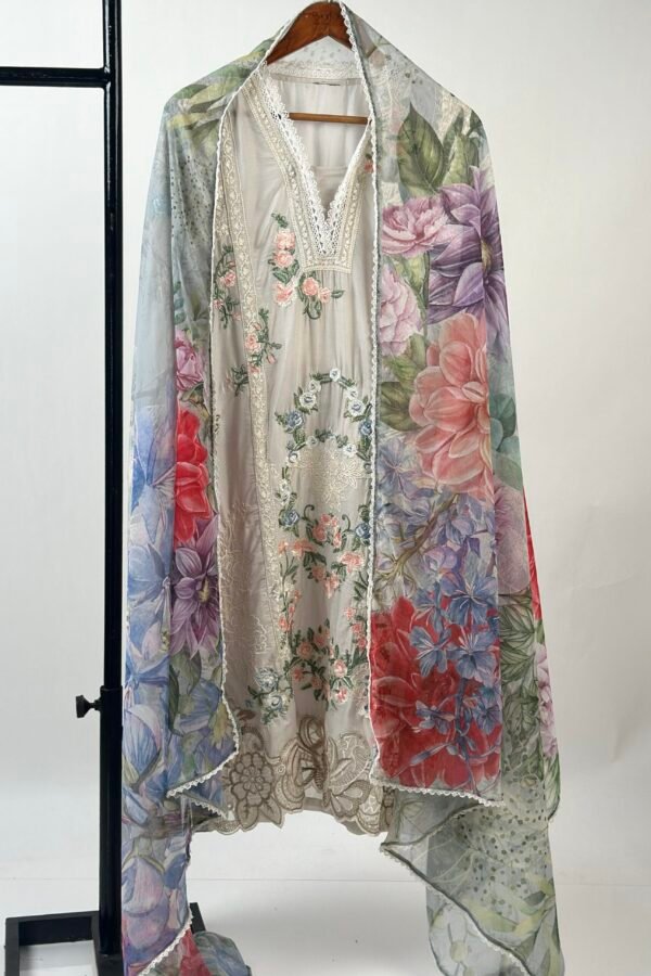 Pakistani Party Wear Lawn