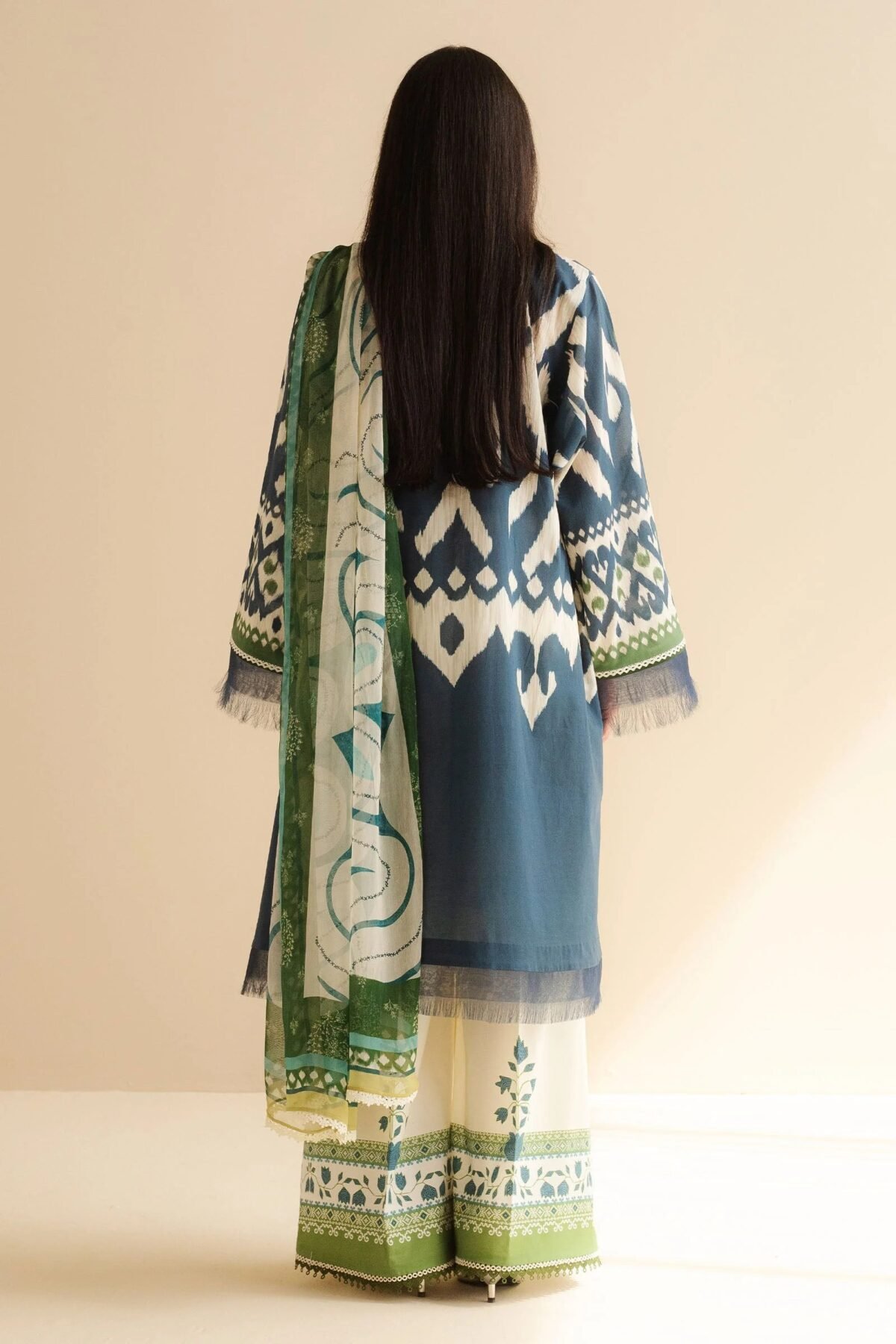 COCO Lawn SHAHZADI LAWN