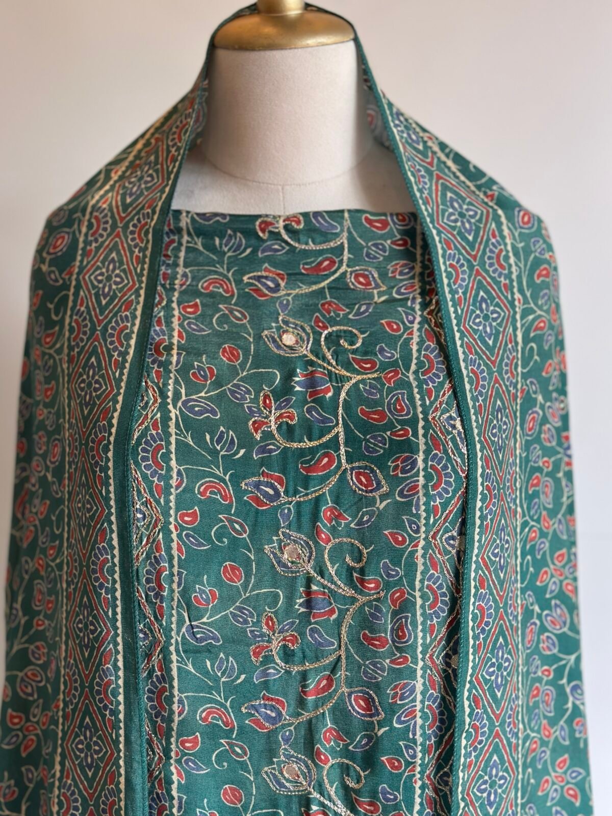 Unstitched casual wear 3Pc SHAHZADI LAWN