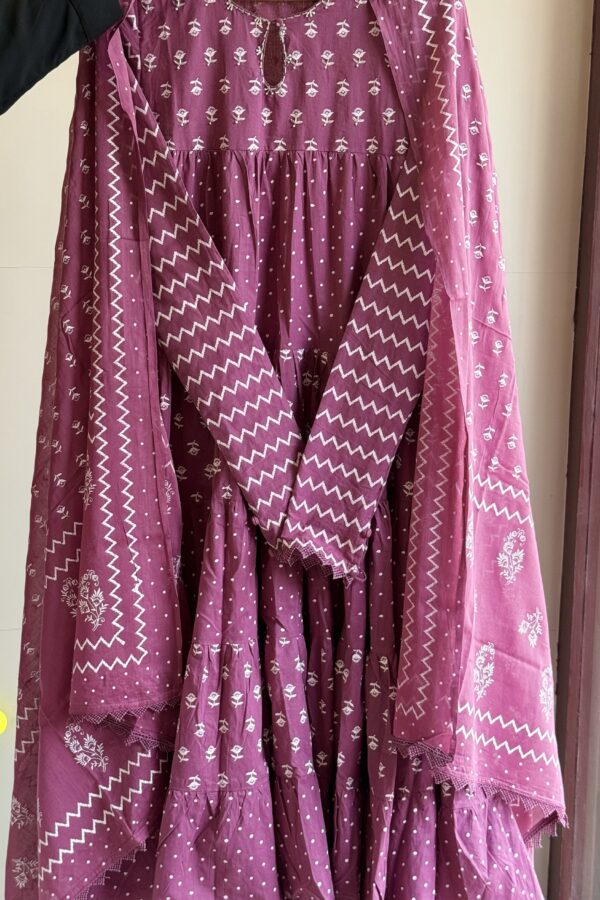 Shahzadi Lawn SHAHZADI LAWN