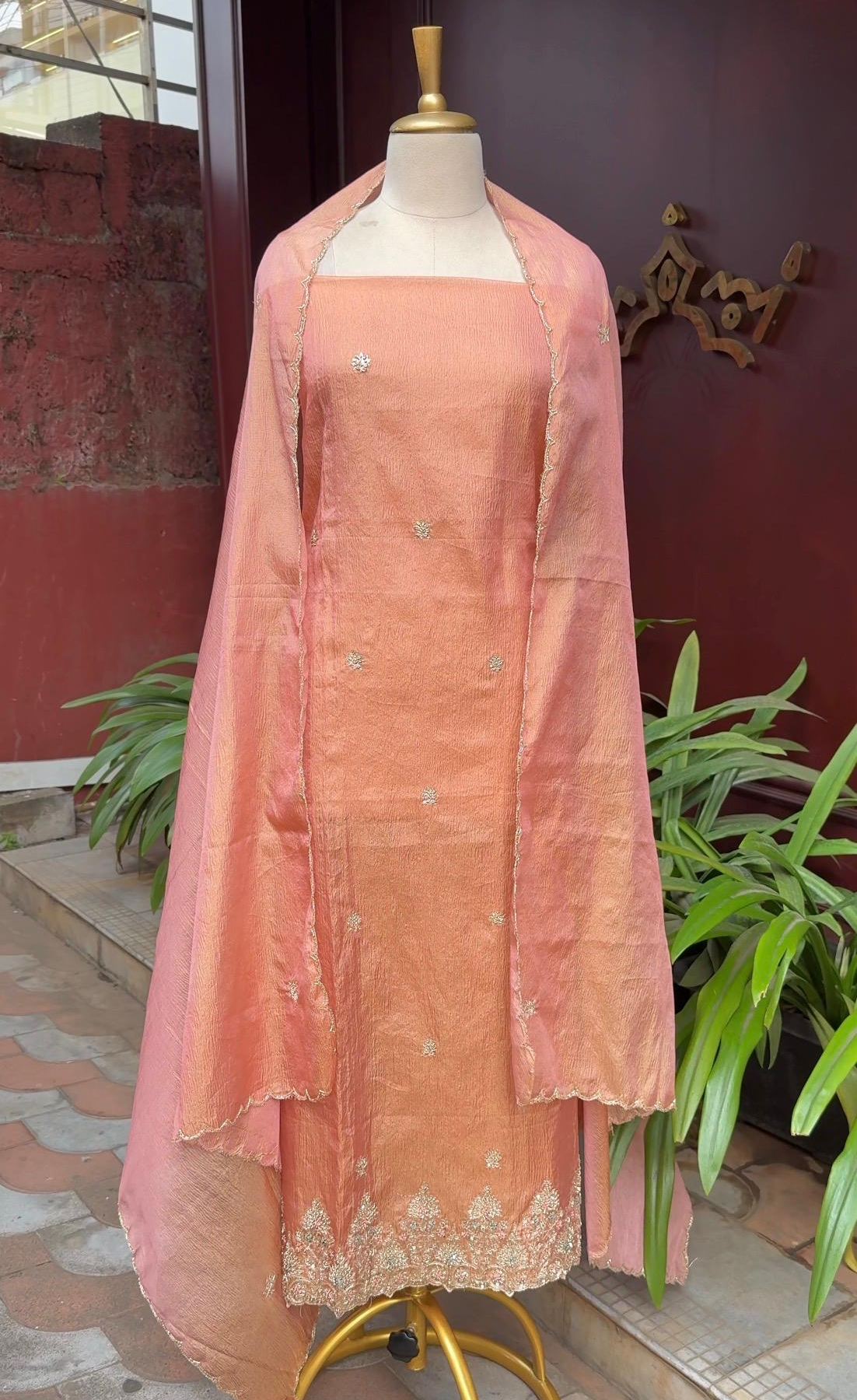 Shahzadi Lawn SHAHZADI LAWN